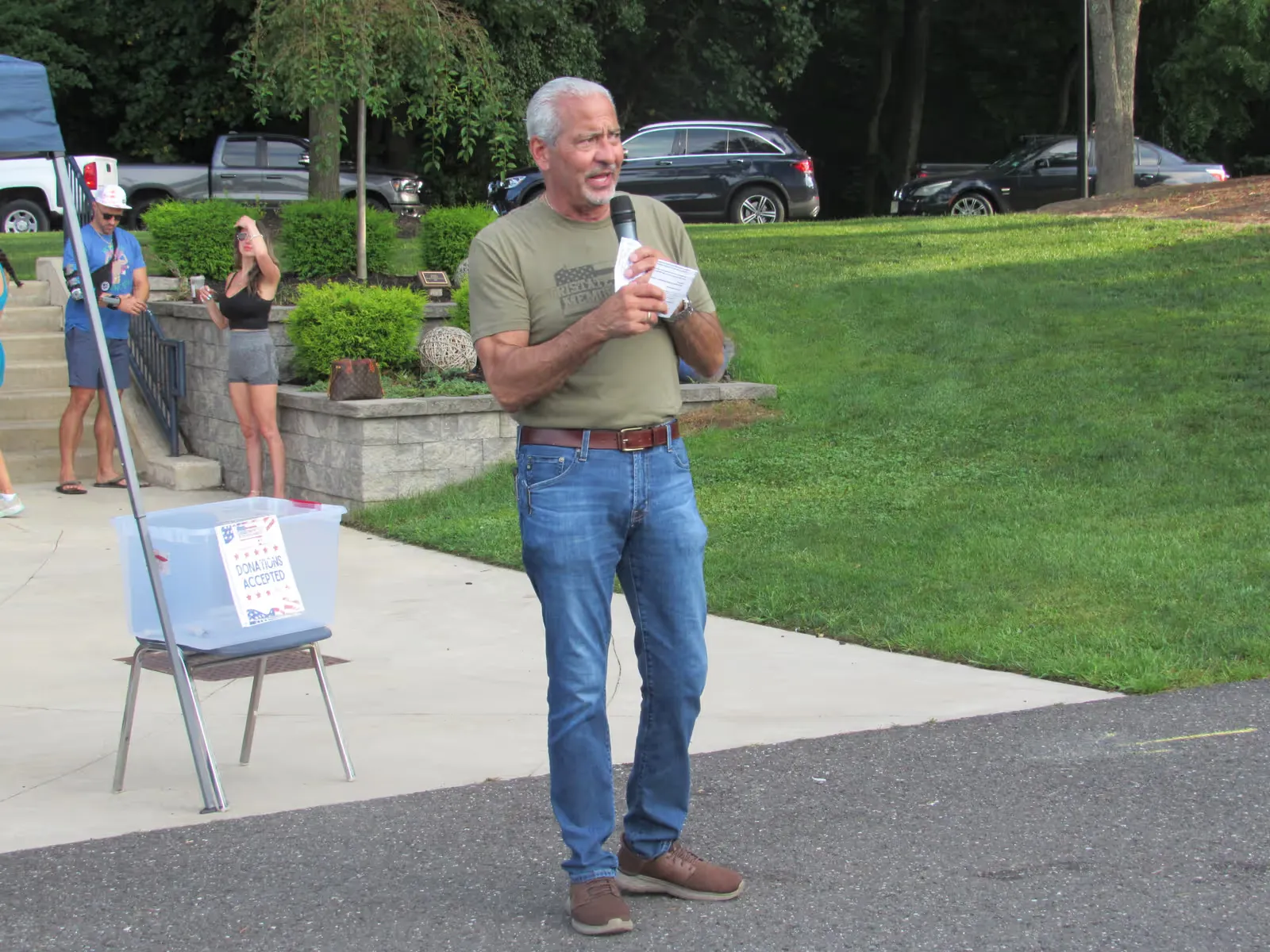 Welcoming runners to the third annual 5K